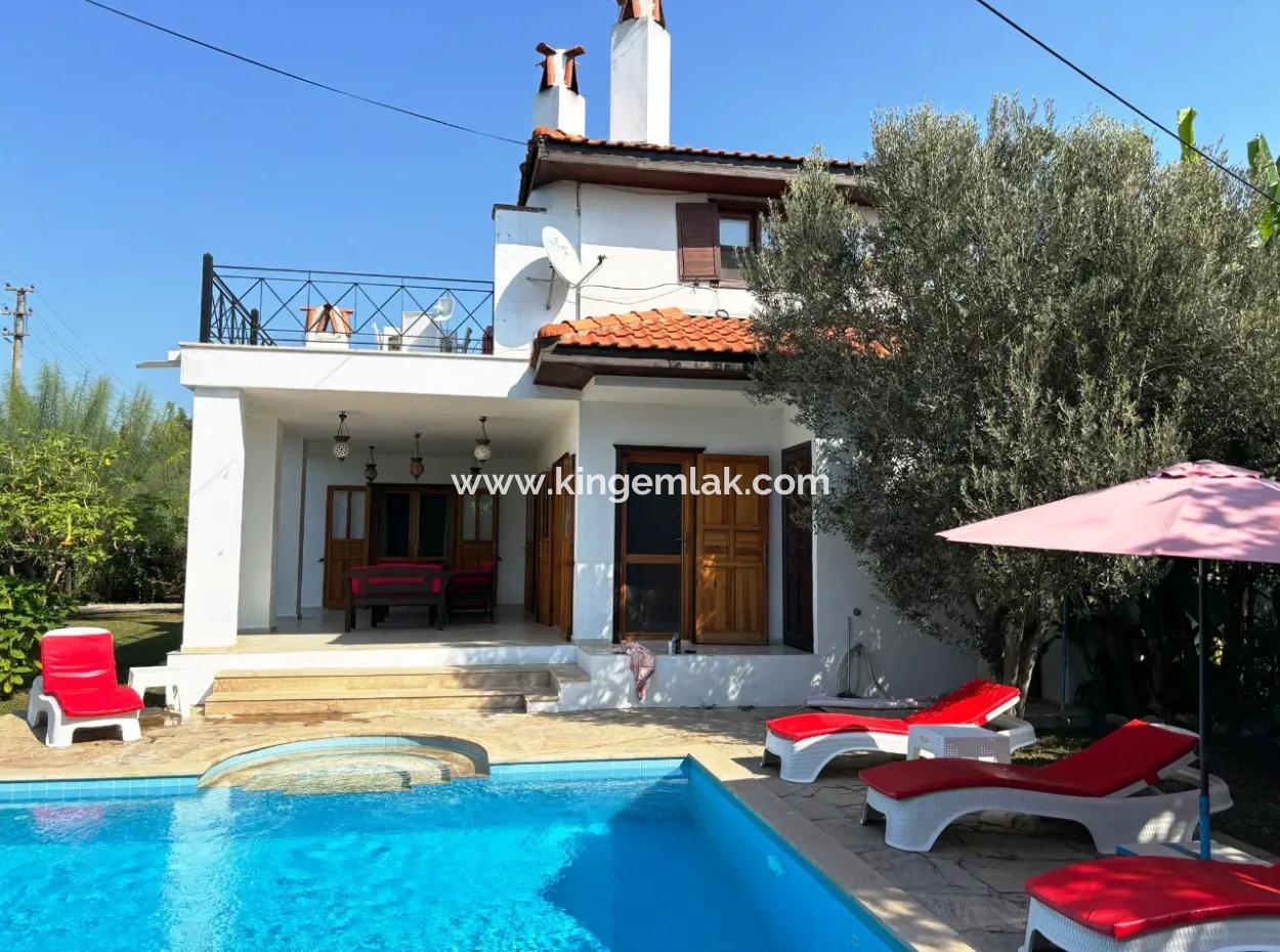 Strikingly Beautiful 3 Bed Villa