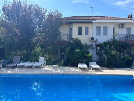 Dalyan Gülpınar Da Site İçerisinde Satılık Dubleks Villa