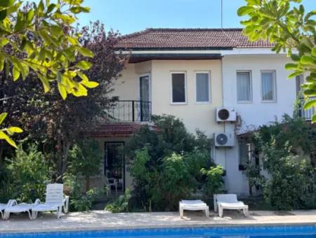 Dalyan Gülpınar Da Site İçerisinde Satılık Dubleks Villa